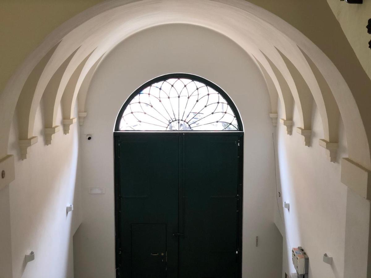 Apartamento Carlo V - Con Piscina E Giardino Privati Lecce Exterior foto