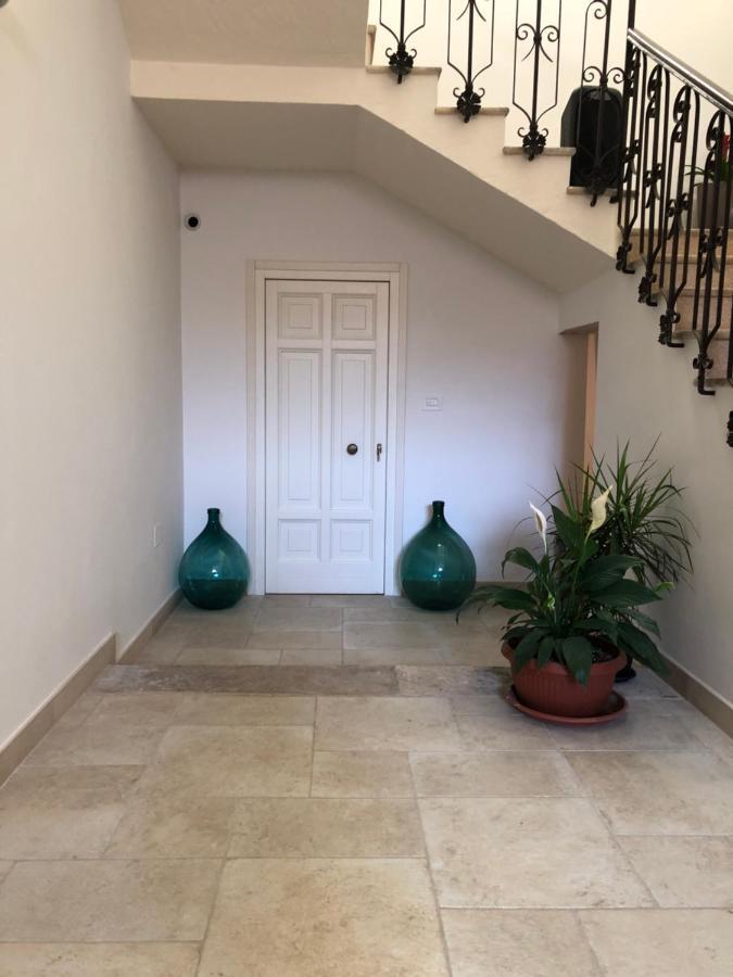 Apartamento Carlo V - Con Piscina E Giardino Privati Lecce Exterior foto
